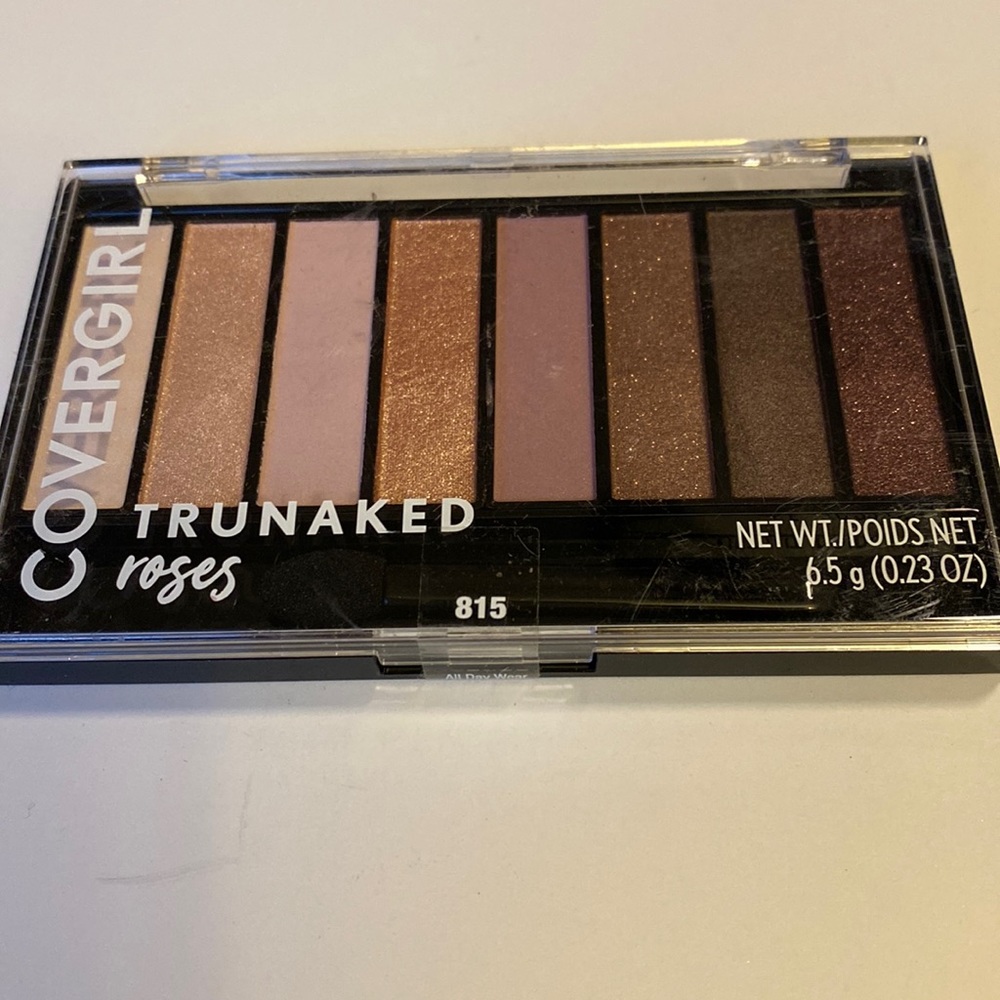 New Covergirl Trunaked Roses 815